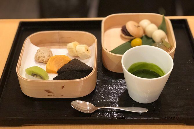 Best of Hiroshima Food Tour - The food portion: how you actually eat (4 stops + dessert)