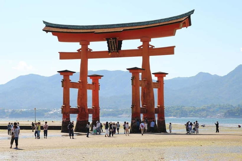 Day Trip to Hiroshima & Miyajima with Itsukushima Shrine - How the Tour Handles Miyajima Free Time (Deer, Temples, Snacks)