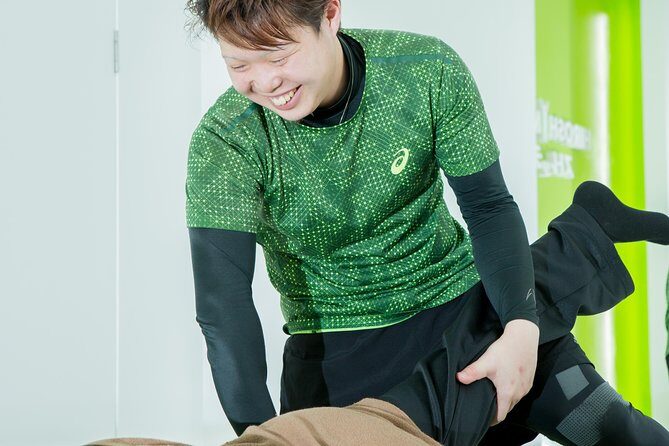 Experience shiatsu stretch in Japan - Where it fits in Hiroshima days: Peace Park area access