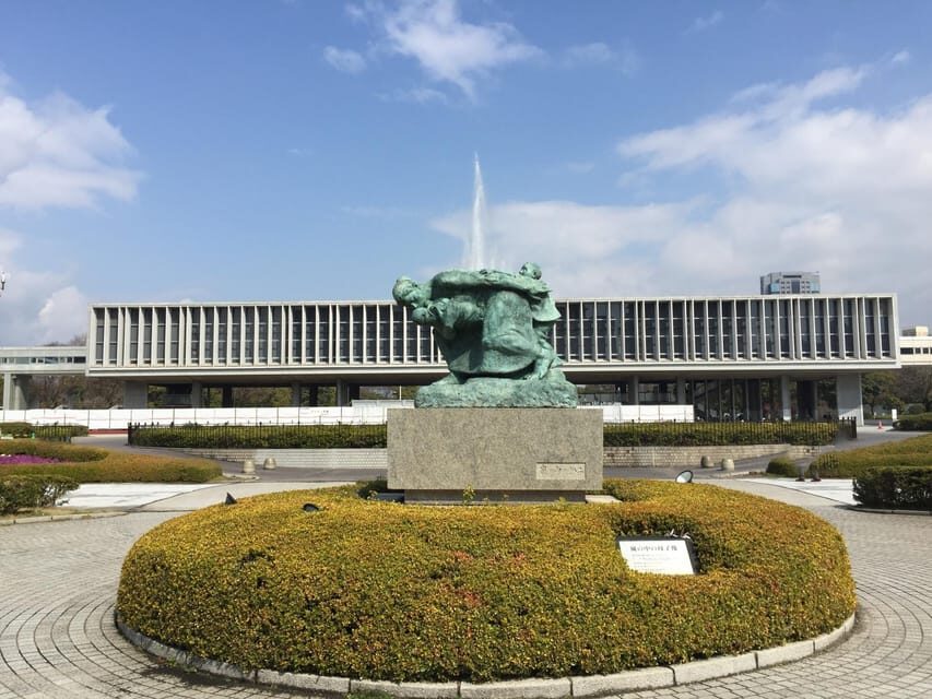 Hiroshima: 1-Day Hiroshima and Miyajima Tour - Senjokaku Pavilion: The Unfinished Shrine That Draws Your Eye
