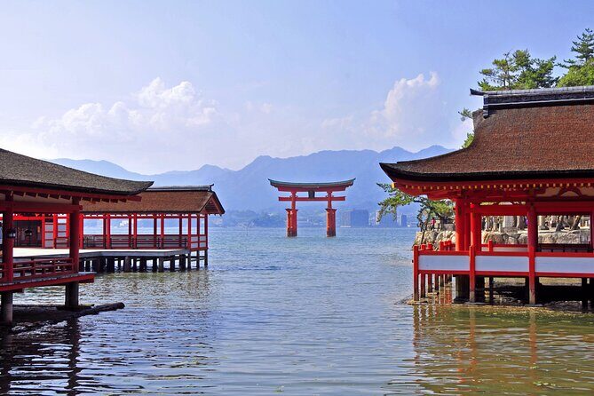 Hiroshima and Miyajima 1 Day Bus Tour - Atomic Bomb Dome: what you’ll see in about an hour