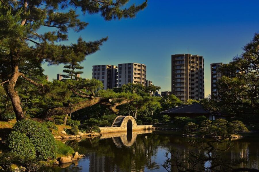 Hiroshima: Hidden Gems and Highlights Private Walking Tour - Off-the-map Hiroshima: secret alleys, lively districts, and side streets