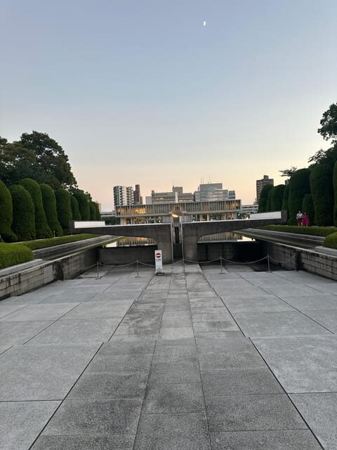 Hiroshima; Hiroshima Peace Memorial Museum and Castle Tour - Hiroshima Castle: a lighter contrast that still fits the story