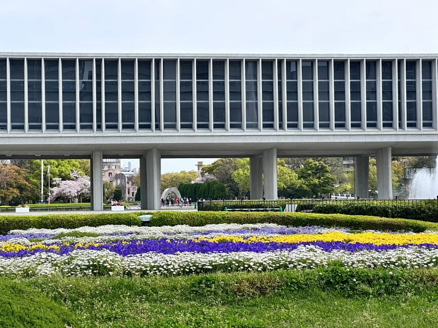 Hiroshima; Hiroshima Peace Memorial Museum and Castle Tour - Who should book, and who should rethink it