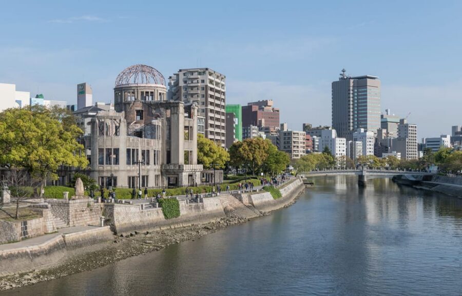 Hiroshima: History and Hidden Gems Tour - Hiroshima’s surviving landmarks: Aioi Bridge and the Atomic Bomb Dome
