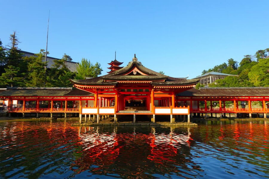 Hiroshima & Miyajima: Full-Day Private Tour & Licensed Guide - Price and real value: what $196 covers and where extra costs show up