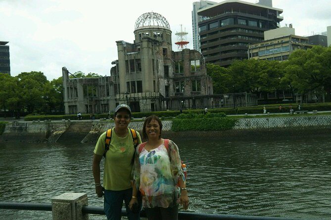Hiroshima / Miyajima Full-day Private Tour with Government Licensed Guide - Crossing to Miyajima and Itsukushima Shrine: The Torii Moment