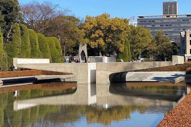 Hiroshima & Miyajima Full-Day Private Tour with Licensed Guide - Okonomiyaki Lunch Timing in Hiroshima: How to Get the Most Out of the Meal
