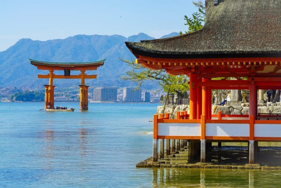 Hiroshima: Miyajima Half-day Historical Walking Tour - From JR Miyajimaguchi to Miyajima: Ferry Views and Deer-First Arrival