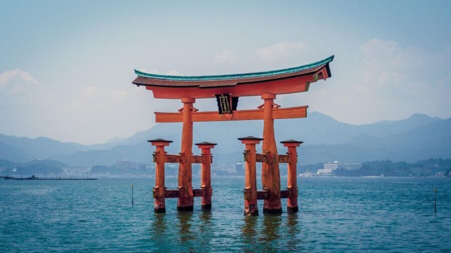 Hiroshima: Miyajima Peace Memorial Icons of Peace and Beauty - Key highlights worth clocking