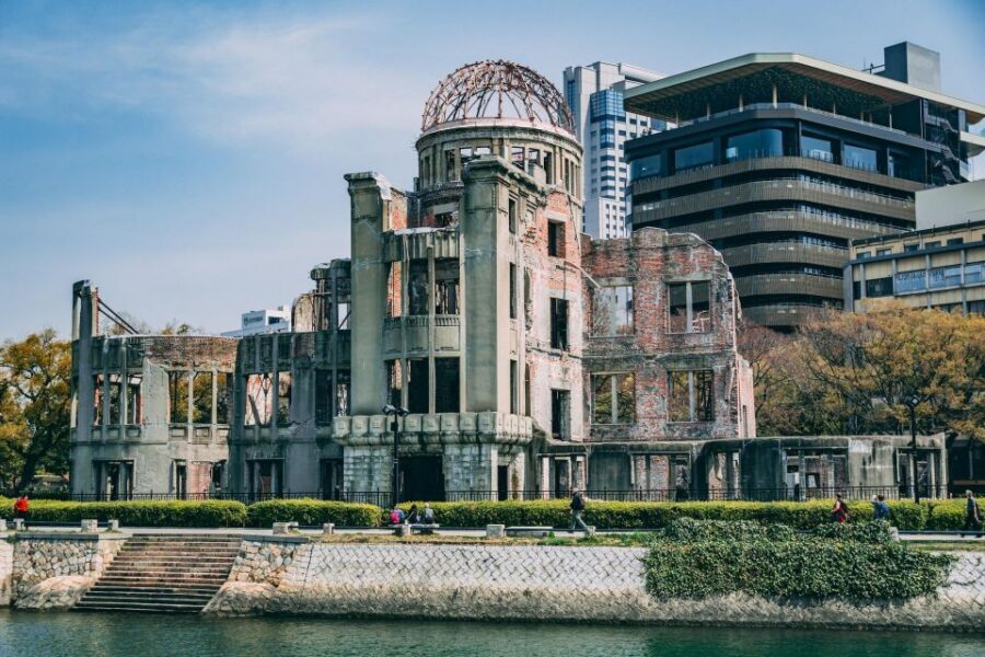 Hiroshima: Miyajima Peace Memorial Icons of Peace and Beauty - Hiroshima Peace Memorial Museum: where facts meet emotion