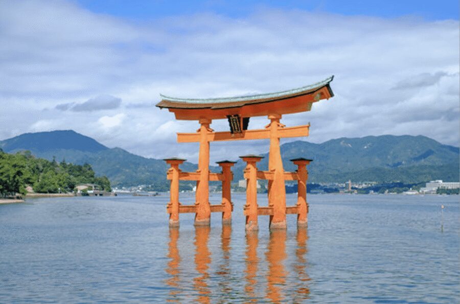 Hiroshima/Miyajima Private Custom Tour with Local Guide - Getting to Miyajima by public transport and boat ride