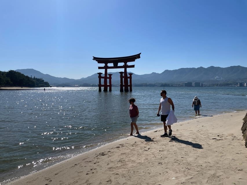 Hiroshima & Miyajima: UNESCO A-Bomb Dome & Itsukushima - Moving to Hiroshima: Shukkei-en and Hiroshima Castle Stops