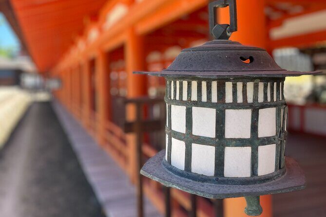 Hiroshima & Miyajima: UNESCO A-Bomb Dome & Itsukushima with Local - Hiroshima Peace Memorial Museum: where evidence meets human detail