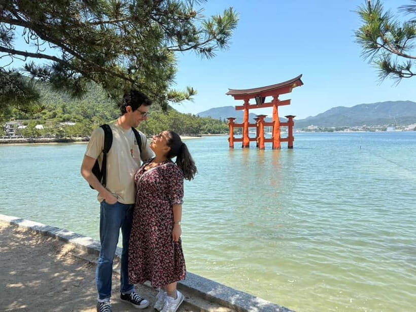 Hiroshima/Miyajima: UNESCO Highlights Small-Group Day Tour - Peace Memorial Park: A-bomb landmarks and how to read the place