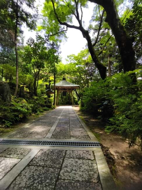 Hiroshima: Peace Park, Castle, and Mitaki Temple E-Bike Tour - Price and value: why $70 makes sense for the time you save
