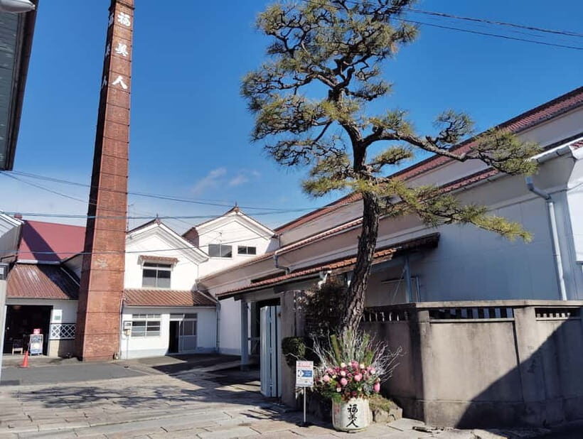 Hiroshima: Saijo Sake Tasting at 7 Breweries Guided Tour - Pairing Sake With Hiroshima Meals: Why You’ll Leave Hungry for Planning