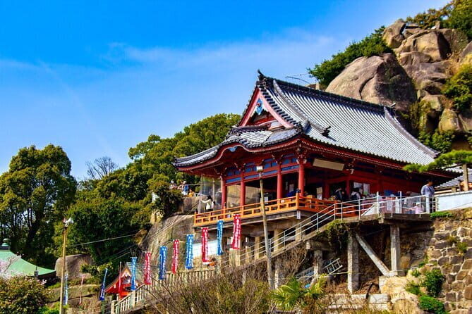 Hiroshima Saijo Sake Tasting Guided Tour - 7 Breweries in 2 Hours - Should you book the Hiroshima Saijo Sake Tasting Guided Tour?