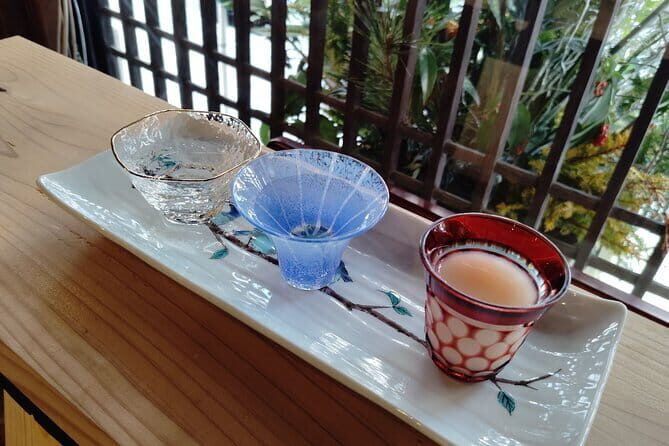 Hiroshima Saijo Sake Tasting Guided Tour - 7 Breweries in 2 Hours - Two hours, seven breweries: how the pacing really feels