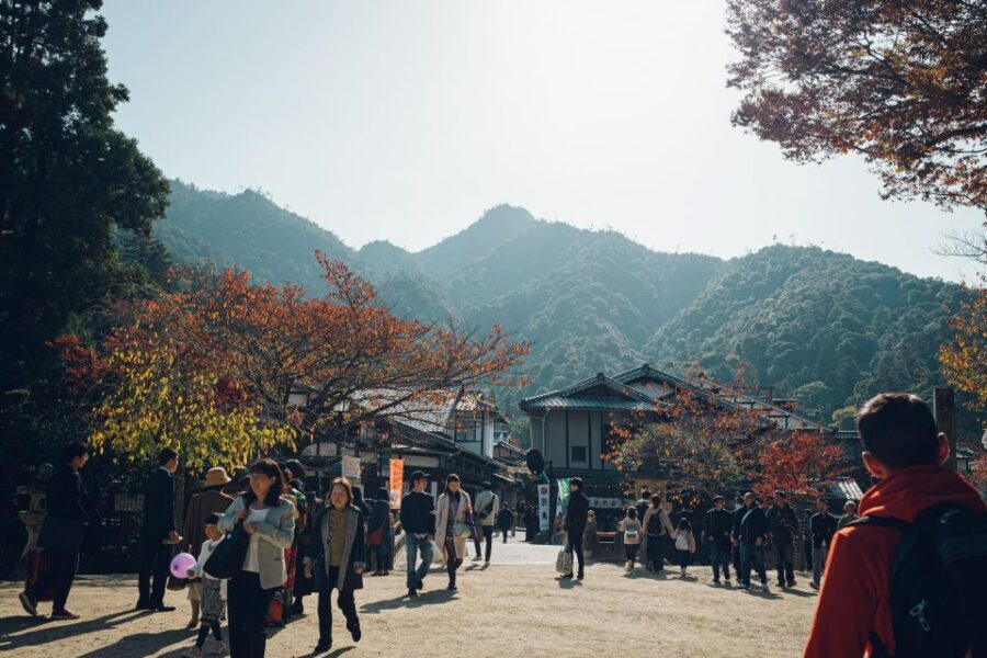 Hiroshima to Miyajima: Private Custom Tour with Ferry Ride - Optional Mount Misen Viewpoints: Great If You Want More Climb