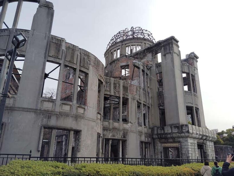 Hiroshima: Tour of Atomic Bomb Dome & Peace Memorial Museum - Guides who tell the story with care (and sometimes with family ties)