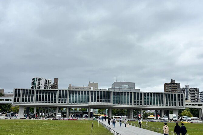 History of Hiroshima Group Walking Tour - The Rest House and the distance to ground zero