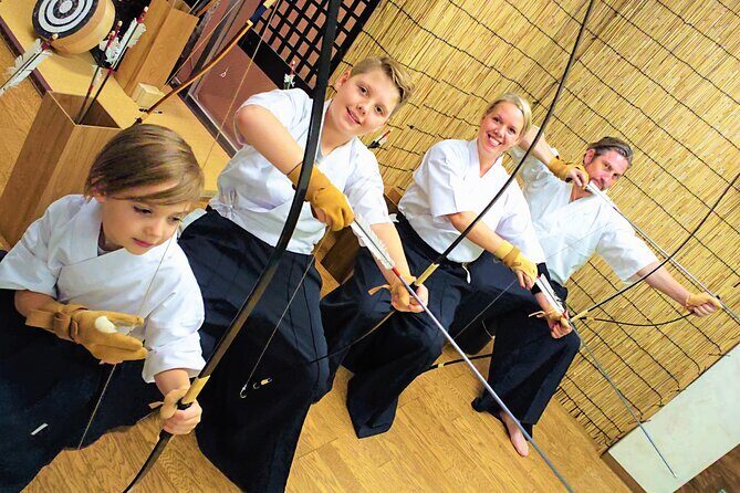 Japanesel Archery Experience HIROSHIMA CASTLE SHARAKU - Where Logistics Matter: Getting There and Staying Comfortable