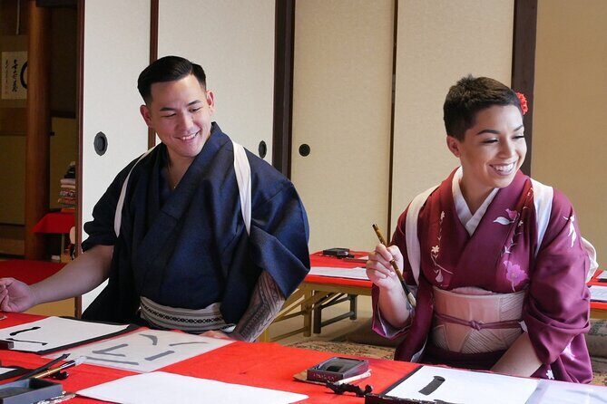 Kimono and Calligraphy Experience in Miyajima - Writing your name: hiragana, katakana, and the final signature