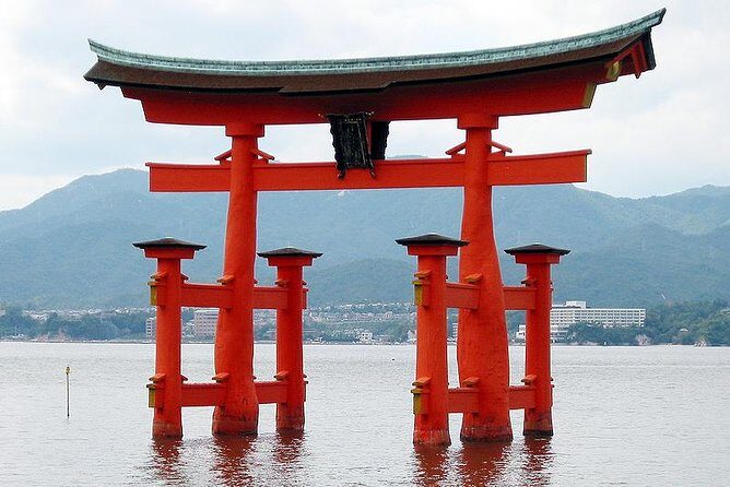 Private Full Day Hiroshima Tour - Stop 2: Peace Memorial Park, the A-Dome, and time to pause