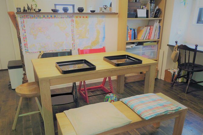 Private Japanese Cooking Class in Hiroshima with Machiko's Family - The meal at the dining table: why the eating part matters